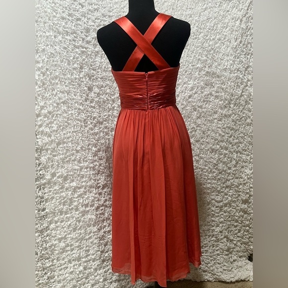Max and Cleo Coral SILK DRESS, KNEE LENGTH SPECIAL OCCASIONS, SIZE 2. - Picture 4 of 9